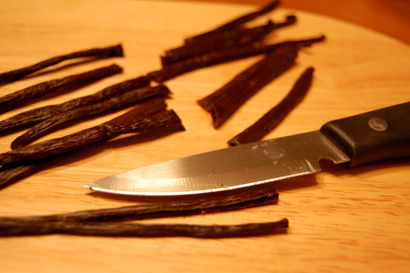 Homemade Vanilla Extract