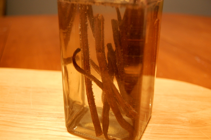 Homemade Vanilla Extract